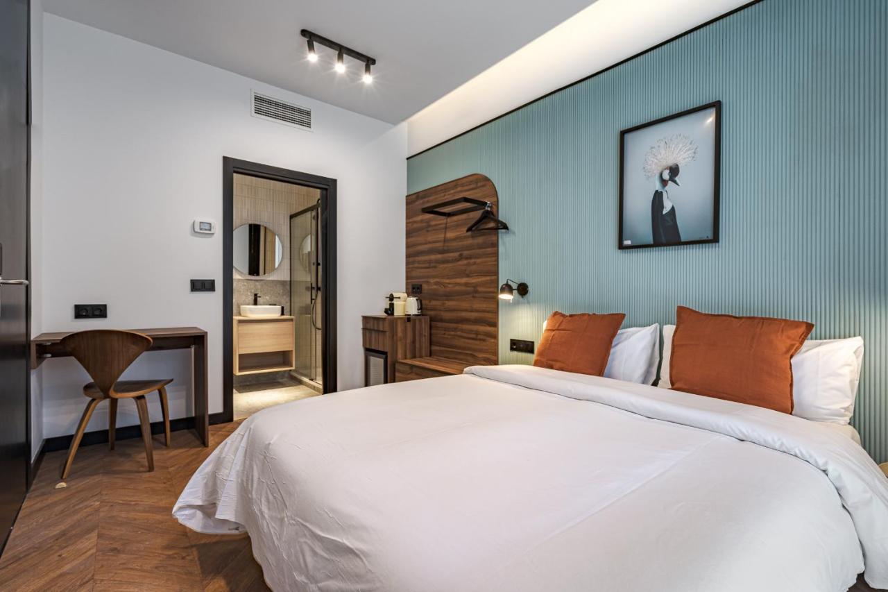 Style Suites By Olala Homes Madrid Exterior photo